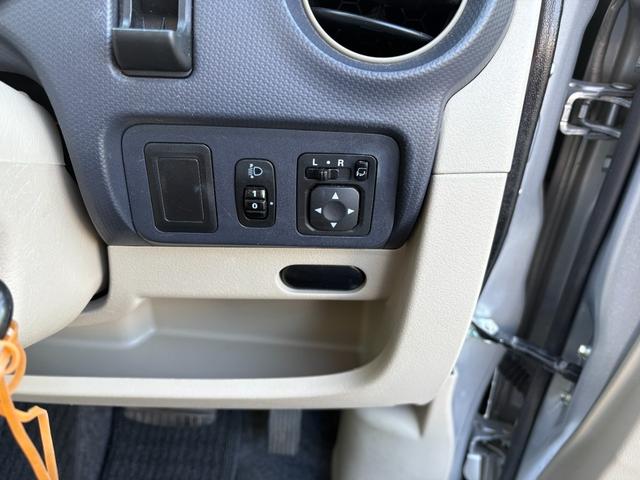 ｅＫワゴン ＭＸ　ナビ　テレビ　キーレス（3枚目）