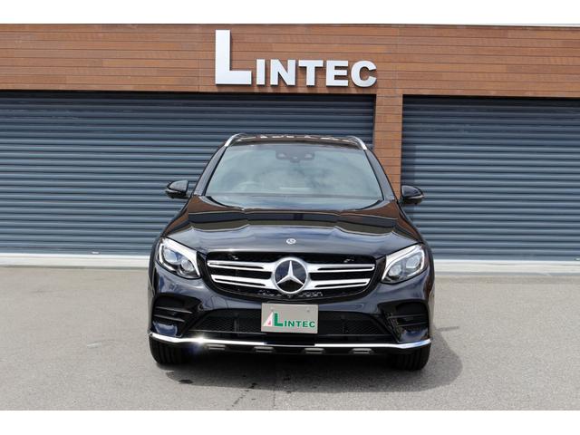 GLC220d4マチックスポーツ登録済未使用車 新品マット付(2枚目)