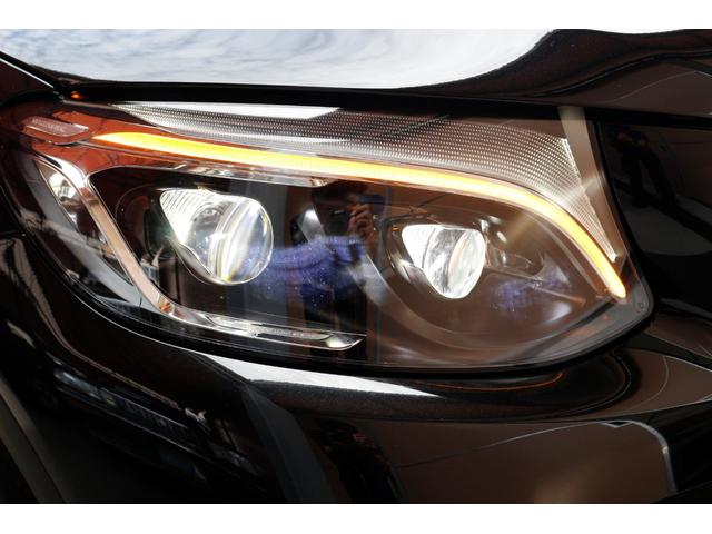 GLC220d4マチックスポーツ登録済未使用車 新品マット付(18枚目)