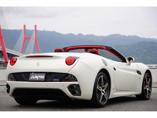 カリフォルニア30 ベースグレード Giappone 国内10台限定 ビアンコイタリアオパコ ベタ付き除去済 スーパーレーシングシート カーボンドライビングゾーン アウターハンドルカーボン フューエルカバーカーボン E/Gルームカーボン(6枚目)