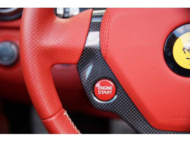 カリフォルニア30 ベースグレード Giappone 国内10台限定 ビアンコイタリアオパコ ベタ付き除去済 スーパーレーシングシート カーボンドライビングゾーン アウターハンドルカーボン フューエルカバーカーボン E/Gルームカーボン(17枚目)