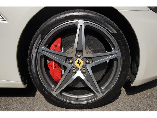 カリフォルニア30 ベースグレード Giappone 国内10台限定 ビアンコイタリアオパコ ベタ付き除去済 スーパーレーシングシート カーボンドライビングゾーン アウターハンドルカーボン フューエルカバーカーボン E/Gルームカーボン(32枚目)