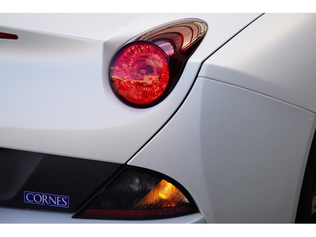 カリフォルニア30 ベースグレード Giappone 国内10台限定 ビアンコイタリアオパコ ベタ付き除去済 スーパーレーシングシート カーボンドライビングゾーン アウターハンドルカーボン フューエルカバーカーボン E/Gルームカーボン(47枚目)