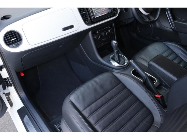 デザインレザーパッケージ ディーラー車 純正メモリーナビ 地デジ CD DVD Bluetooth バックカメラ 前後パークセンサー 前席シートヒーター オートライト 純正17インチアルミホイール(14枚目)