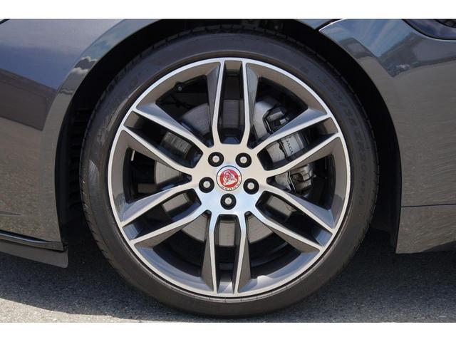 ジャガー ｆタイプ ｘ１５２ ｒ ダイナミック コンバーチブル エクステリアブラックパック メリディアン ナビ 地デジ ラジオ メディアライブラリー インコントロール シートヒーター アップルカープレイ グーグルオート 走行モード アクティブスポーツエキゾーストの中古