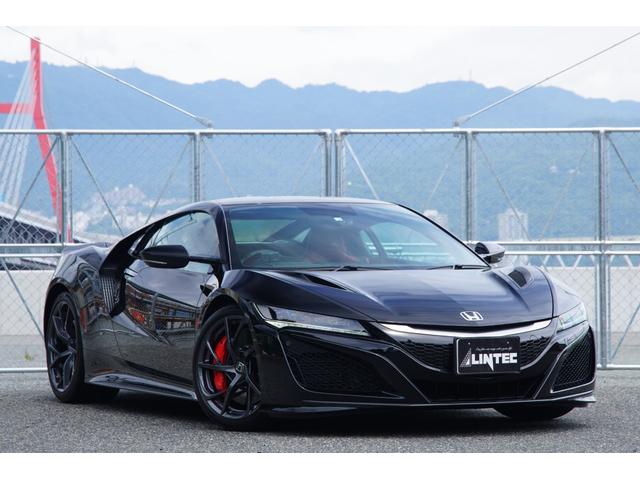 ＮＳＸ ベースグレード　ユーザー様買取車　カーボンエクステリア／インテリアＰＫＧ　カーボンセラミックブレーキ　純正ナビ　地デジ／Ｂｌｕｅｔｏｏｔｈ　バックカメラ　ドラレコ　レーダー探知機　ＥＴＣ　禁煙車　パドルシフト（4枚目）