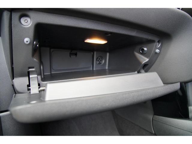 ＭＩＮＩ クーパーＳ　コンバーチブル　法人ワンオーナー　純正ナビ・ＵＳＢ／Ｂｌｕｅｔｏｏｔｈ　アクティブクルーズコントロール　バックカメラ　禁煙車　インテリジェントセーフティ（衝突警告ブレーキ／歩行者警告ブレーキ／車線逸脱警告）（34枚目）