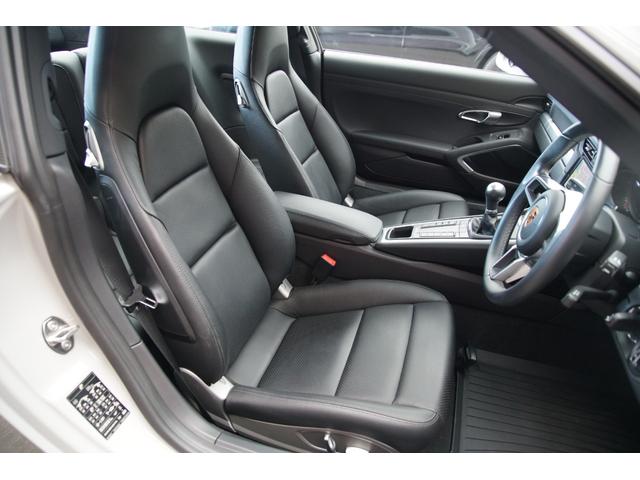 ９１１ ９１１カレラ　ＰＤＬＳ＋　ツインテールパイプ　純正２０インチＡＷ　ラバーフロアマット　ドライブレコーダー　ＥＴＣ　禁煙車　純正２０インチＡＷ　リアパークセンサー　オートエアコン　シートヒーター　電動格納ミラー（11枚目）