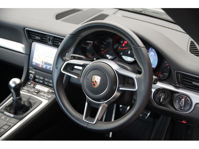 ９１１ ９１１カレラ　ＰＤＬＳ＋　ツインテールパイプ　純正２０インチＡＷ　ラバーフロアマット　ドライブレコーダー　ＥＴＣ　禁煙車　純正２０インチＡＷ　リアパークセンサー　オートエアコン　シートヒーター　電動格納ミラー（13枚目）