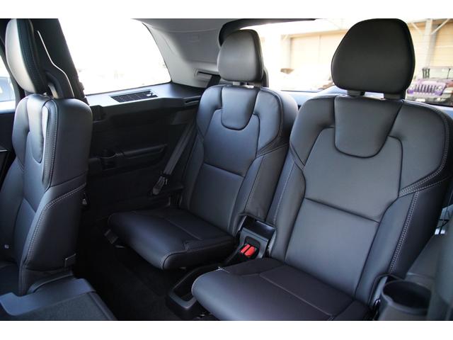 ＸＣ９０ リチャージアルテメットＴ８ＡＷＤプラグインハイブリド　登録済未使用車　Ｂ＆Ｗサウンドシステム　アダプティブクルーズコントロール　レーンキープアシスト　置くだけ充電　純正２２インチＡＷ　前席パワーシートメモリ付マッサージ機能付　　パイロットアシスト（50枚目）