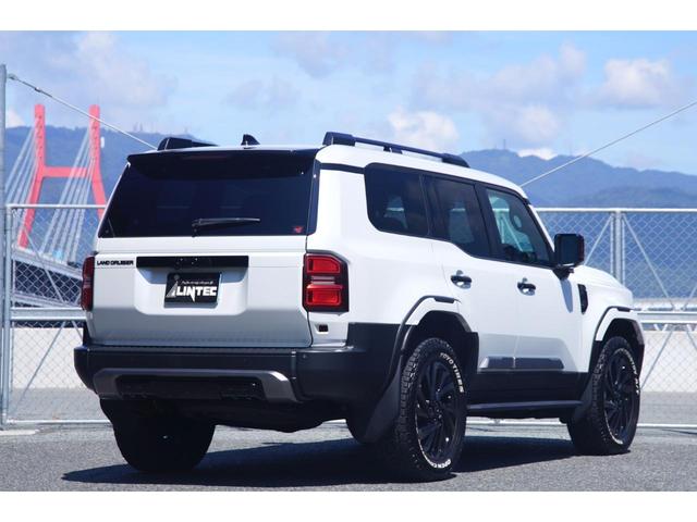 ランドクルーザー250 ZX 法人ワンオーナー モデリスタプロテクターキット/オーバーフェンダー/サイドモール/シグネチャーイルミブレード/フェンダーガーニッシュ/20インチアルミホイール JBLサウンド サンルーフ デフロック(6枚目)