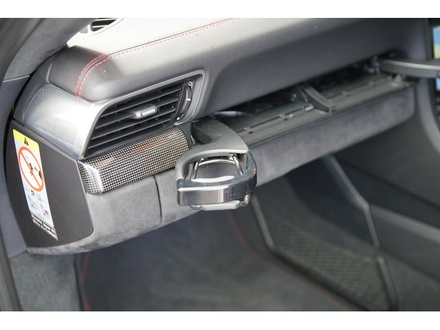 ９１１ ９１１カレラＧＴＳ　ＧＴＳインテリアパッケージ　カーボントリム　スポーツクロノパッケージ　ＰＤＬＳ＋　スポーツシート＋　スポーツエグゾーストシステム　エントリードライブ　ＰＡＳＭ　純正２０インチアルミホイール　禁煙車（31枚目）