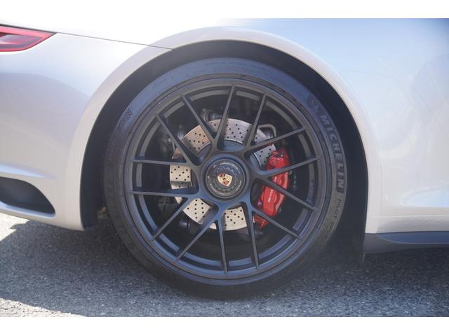９１１ ９１１カレラＧＴＳ　ＧＴＳインテリアパッケージ　カーボントリム　スポーツクロノパッケージ　ＰＤＬＳ＋　スポーツシート＋　スポーツエグゾーストシステム　エントリードライブ　ＰＡＳＭ　純正２０インチアルミホイール　禁煙車（39枚目）