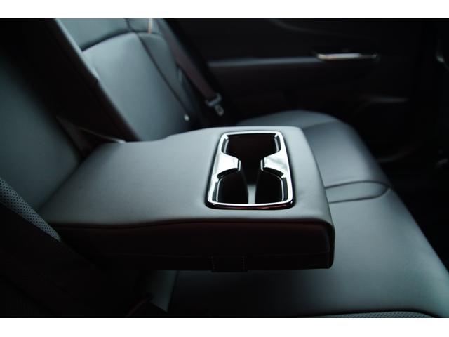 クラウンエステート Ｚ　法人ワンオーナー　前席パワーシート　シートヒーター　ベンチレーター　運転席メモリーシート　ステアリングヒーター　純正ナビ　ワイヤレスカープレイ　ドラレコ　純正２１インチＡＷ　ヘッドアップディスプレイ（43枚目）
