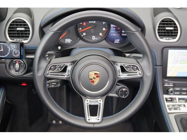 718ボクスター 718ボクスターGTS 4.0 左ハンドル 20インチカレラスポーツホイール エントリードライブシステム GTスポーツステアリング スポーツクロノ カーボンインテリアPKG スポーツデザインPKG ブルメスターハイエンド(16枚目)