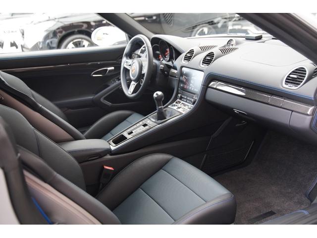 718ボクスター 718ボクスターGTS 4.0 左ハンドル 20インチカレラスポーツホイール エントリードライブシステム GTスポーツステアリング スポーツクロノ カーボンインテリアPKG スポーツデザインPKG ブルメスターハイエンド(33枚目)