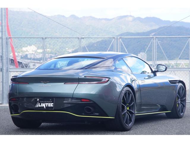 ＤＢ１１ 　ＨＡＲＯｐａｃｋ世界限定１００台　カーボンミラー　ドアノブカーボン　ｈａｎｇ＆ｏｌｕｆｓｅｎスペシャルオーディオ　　Ｆ．Ｓ．Ｒカーボン　カーボンミラー　ドアノブカーボン　Ｈ＆Ｒエアサス　カーボンルーフ（6枚目）