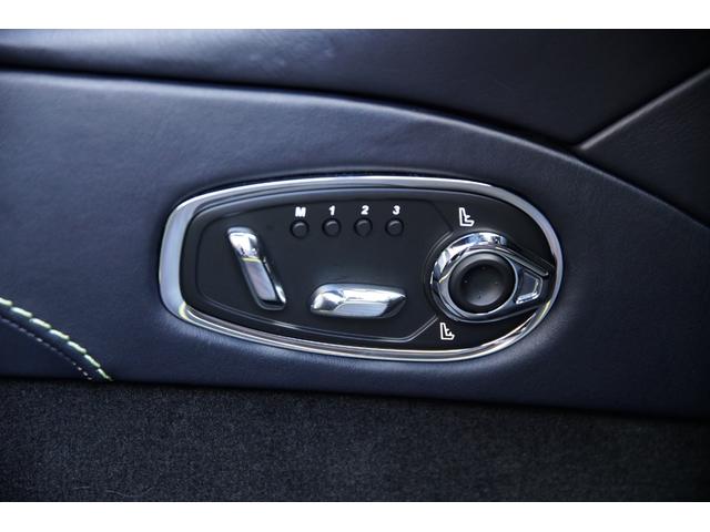 ＤＢ１１ 　ＨＡＲＯｐａｃｋ世界限定１００台　カーボンミラー　ドアノブカーボン　ｈａｎｇ＆ｏｌｕｆｓｅｎスペシャルオーディオ　　Ｆ．Ｓ．Ｒカーボン　カーボンミラー　ドアノブカーボン　Ｈ＆Ｒエアサス　カーボンルーフ（28枚目）