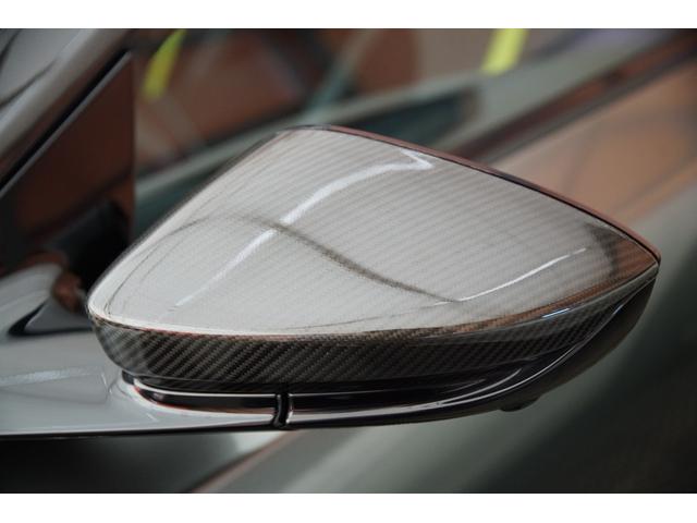 ＤＢ１１ 　ＨＡＲＯｐａｃｋ世界限定１００台　カーボンミラー　ドアノブカーボン　ｈａｎｇ＆ｏｌｕｆｓｅｎスペシャルオーディオ　　Ｆ．Ｓ．Ｒカーボン　カーボンミラー　ドアノブカーボン　Ｈ＆Ｒエアサス　カーボンルーフ（37枚目）
