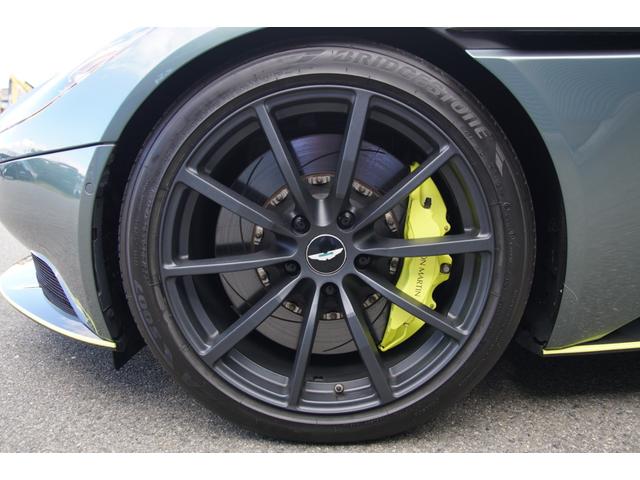 ＤＢ１１ 　ＨＡＲＯｐａｃｋ世界限定１００台　カーボンミラー　ドアノブカーボン　ｈａｎｇ＆ｏｌｕｆｓｅｎスペシャルオーディオ　　Ｆ．Ｓ．Ｒカーボン　カーボンミラー　ドアノブカーボン　Ｈ＆Ｒエアサス　カーボンルーフ（53枚目）