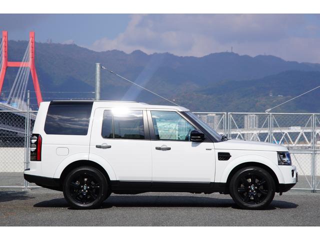 ディスカバリー SE ユーザー様買取車 ブラックデザインパック サンルーフ エアサス ラバーマット 前後シートヒーター 純正19インチAW クルーズコントロール メリディアンサウンドシステム プライバシーガラス(5枚目)