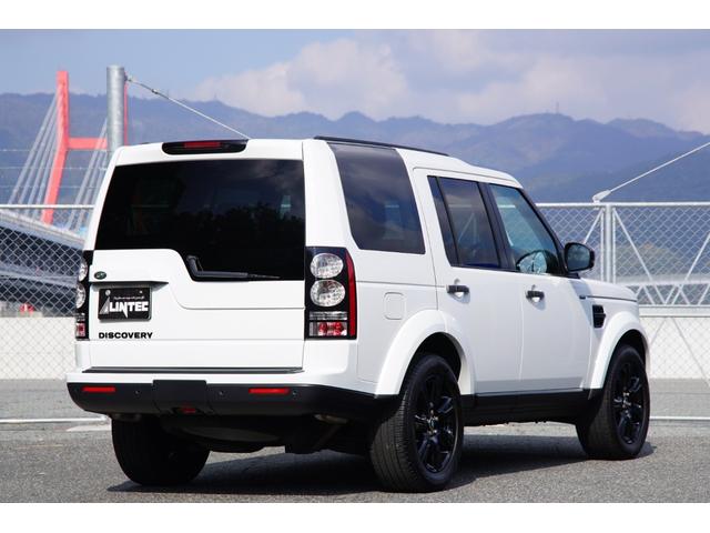 ディスカバリー SE ユーザー様買取車 ブラックデザインパック サンルーフ エアサス ラバーマット 前後シートヒーター 純正19インチAW クルーズコントロール メリディアンサウンドシステム プライバシーガラス(6枚目)