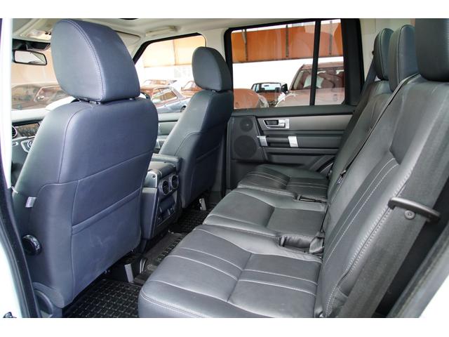 ディスカバリー SE ユーザー様買取車 ブラックデザインパック サンルーフ エアサス ラバーマット 前後シートヒーター 純正19インチAW クルーズコントロール メリディアンサウンドシステム プライバシーガラス(41枚目)