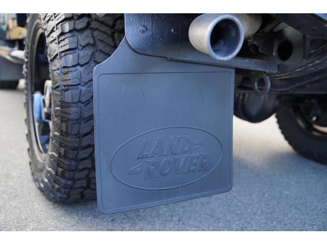ディフェンダー ピックアップ　ＡＴ載替車両　ＮＯＸ／ＰＭ適合車　本革シート張替済　社外ステアリング　社外１０インチディスプレイオーディオ　専用ビルトインキッド取付　サイドステップブラック　社外グリル　ＬＥＤサイドランプ（54枚目）
