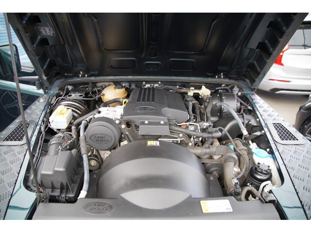 ディフェンダー ピックアップ　ＡＴ載替車両　ＮＯＸ／ＰＭ適合車　本革シート張替済　社外ステアリング　社外１０インチディスプレイオーディオ　専用ビルトインキッド取付　サイドステップブラック　社外グリル　ＬＥＤサイドランプ（60枚目）