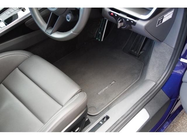 ９１１ ９１１カレラ４Ｓ　ユーザー様買取車　ＰＣＣＢ　ＰＤＬＳ＋　２０／２１インチＲＳスパイダーＡＷ　スポエグ　スポクロ　パワステ＋　ＰＤＣＣ　１８ｗａｙスポーツシート＋　Ｒａｃｅ－Ｔｅｘルーフ　ＢＯＳＥ　レーンキープ　ＡＣＣ（33枚目）