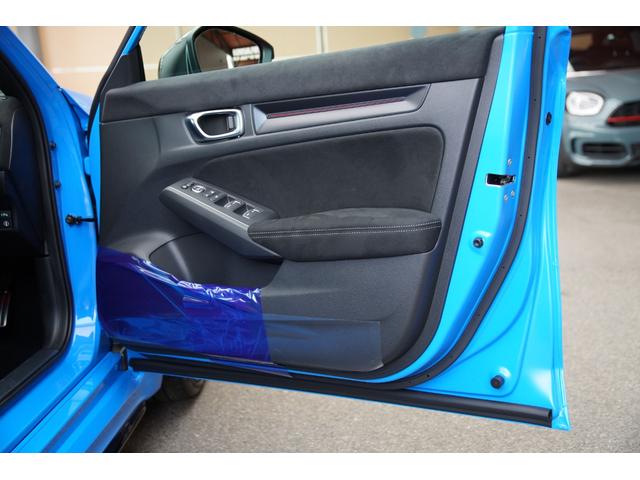 シビック タイプR レーシングブラックパッケージ 法人ワンオーナー レーシングブラックPKG ホンダコネクト 純正ナビ タイプR専用メーター 純正ナビ 地デジ BT バックカメラ ACC ブラインドスポットモニター 絶正19インチAW(32枚目)