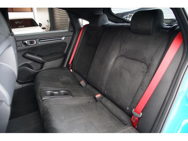 シビック タイプR レーシングブラックパッケージ 法人ワンオーナー レーシングブラックPKG ホンダコネクト 純正ナビ タイプR専用メーター 純正ナビ 地デジ BT バックカメラ ACC ブラインドスポットモニター 絶正19インチAW(42枚目)