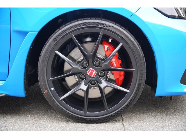 シビック タイプR レーシングブラックパッケージ 法人ワンオーナー レーシングブラックPKG ホンダコネクト 純正ナビ タイプR専用メーター 純正ナビ 地デジ BT バックカメラ ACC ブラインドスポットモニター 絶正19インチAW(49枚目)