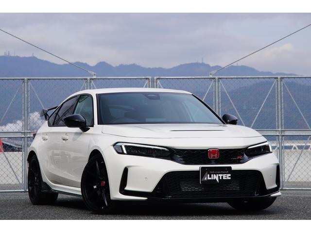 シビック タイプR レーシングブラックパッケージ 法人ワンオーナー レーシングブラックPKG ホンダコネクト 純正ナビ タイプR専用メーター 純正ナビ 地デジ BT バックカメラ ACC ブラインドスポットモニター 絶正19インチAW(3枚目)