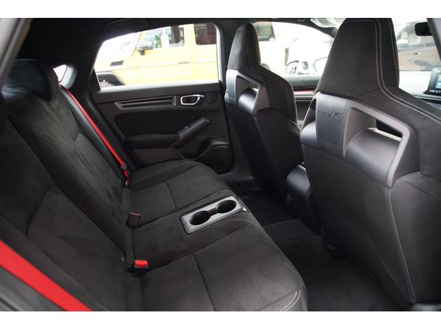 シビック タイプR レーシングブラックパッケージ 法人ワンオーナー レーシングブラックPKG ホンダコネクト 純正ナビ タイプR専用メーター 純正ナビ 地デジ BT バックカメラ ACC ブラインドスポットモニター 絶正19インチAW(33枚目)