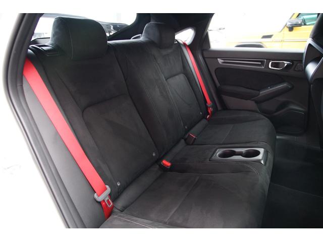 シビック タイプR レーシングブラックパッケージ 法人ワンオーナー レーシングブラックPKG ホンダコネクト 純正ナビ タイプR専用メーター 純正ナビ 地デジ BT バックカメラ ACC ブラインドスポットモニター 絶正19インチAW(34枚目)