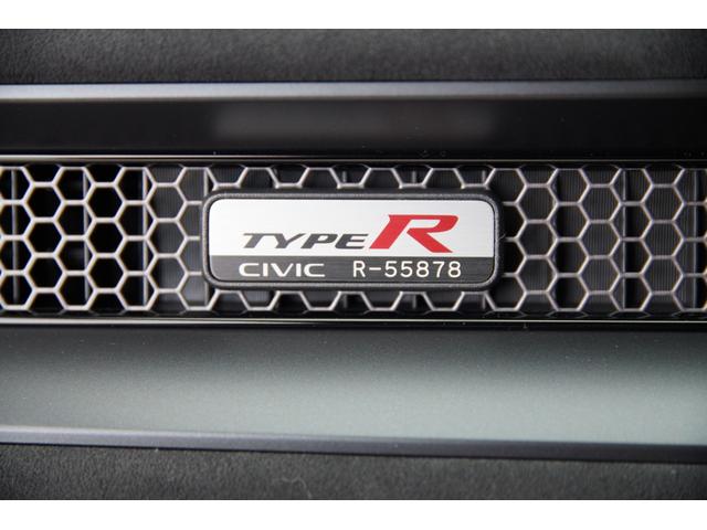シビック タイプR レーシングブラックパッケージ 法人ワンオーナー レーシングブラックPKG ホンダコネクト 純正ナビ タイプR専用メーター 純正ナビ 地デジ BT バックカメラ ACC ブラインドスポットモニター 絶正19インチAW(39枚目)