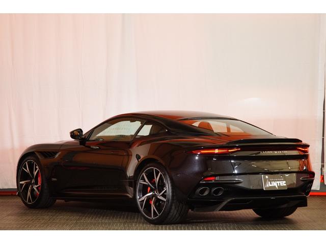 ＤＢＳスーパーレッジェーラ 　ユーザー様買取車両　Ｂａｎｇ＆ＯｌｕｆｓｅｎＢｅｏＳｏｕｎｄ　カーボンサイドルーバー・ボンネットルーバー・トランクスポイラー・ディフューザー　トリムインカーボン　電動シートボルスター（8枚目）