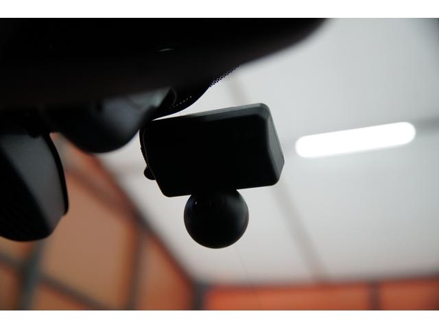 ＤＢＳスーパーレッジェーラ 　ユーザー様買取車両　Ｂａｎｇ＆ＯｌｕｆｓｅｎＢｅｏＳｏｕｎｄ　カーボンサイドルーバー・ボンネットルーバー・トランクスポイラー・ディフューザー　トリムインカーボン　電動シートボルスター（28枚目）