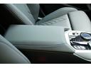 ２０ｄ　ｘＤｒｉｖｅ　Ｍスポーツ　法人ワンオーナー　パノラマガラスサンルーフ　置くだけ充電　アダプティブクルーズコントロール　コンフォートパッケージ　純正ナビ・地デジ／アンドロイドオート／Ｂｌｕｅｔｏｏｔｈ／ＡｐｐｌｅＣａｒＰｌａｙ（25枚目）