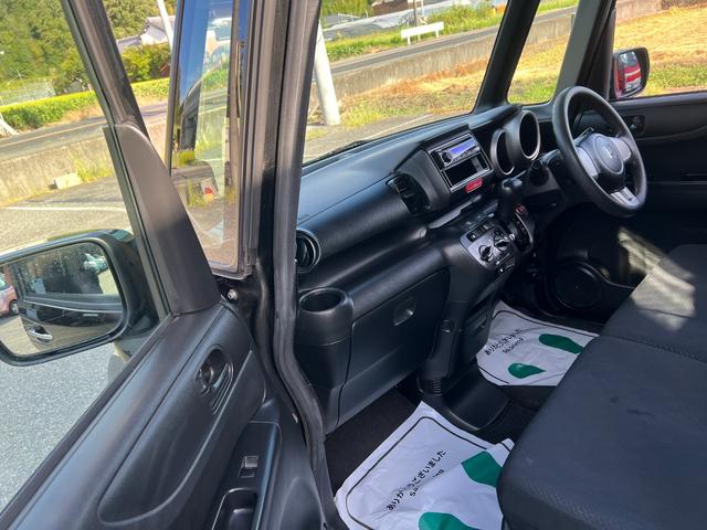 Ｎ－ＢＯＸカスタム Ｇ　検２年　スマートキー　ＣＤ　アルミ　ＨＩＤ　タイミングチェーン　スマートキー　ＣＤ　アルミ　ＨＩＤ　タイミングチェーン（17枚目）