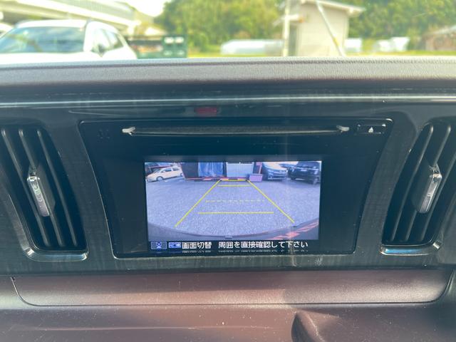 Ｎ－ＯＮＥ プレミアム　ツアラー・Ｌパッケージ　検２年　ターボ　バックカメラ　ＥＴＣ　ディスプレイオーディオ　ＣＤ　アルミ　ＨＩＤ　スマートキー　ターボ　バックカメラ　ＥＴＣ　ディスプレイオーディオ　ＣＤ　アルミ　ＨＩＤ　スマートキー（9枚目）