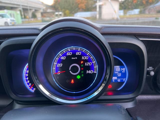 Ｎ－ＯＮＥ プレミアム　ツアラー・Ｌパッケージ　検２年　ターボ　バックカメラ　ＥＴＣ　ディスプレイオーディオ　アルミ　ＨＩＤ　スマートキー　ターボ　バックカメラ　ＥＴＣ　ディスプレイオーディオ　アルミ　ＨＩＤ　スマートキー（12枚目）