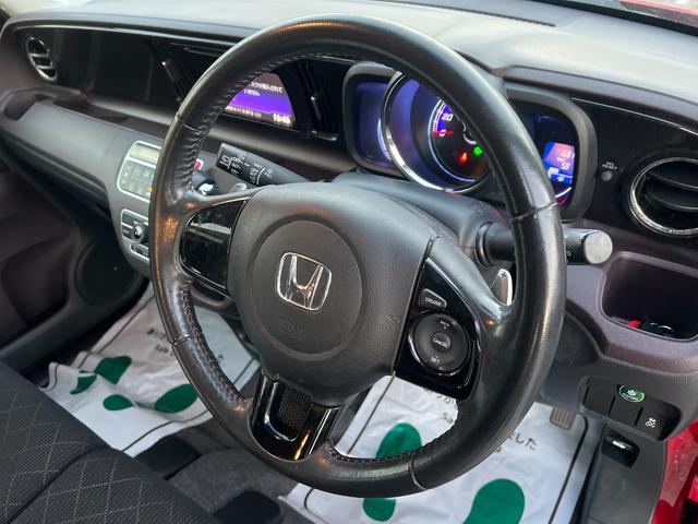 Ｎ－ＯＮＥ プレミアム　ツアラー・Ｌパッケージ　検２年　ターボ　バックカメラ　ＥＴＣ　ディスプレイオーディオ　アルミ　ＨＩＤ　スマートキー　ターボ　バックカメラ　ＥＴＣ　ディスプレイオーディオ　アルミ　ＨＩＤ　スマートキー（15枚目）