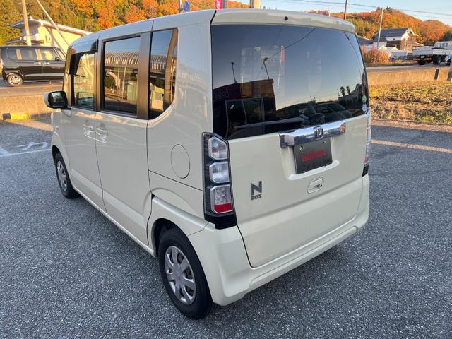 Ｎ－ＢＯＸ Ｇ　検２年　メモリーナビ　バックカメラ　ＥＴＣ　ワンセグ　スマートキー　ベンチシート　ＡＢＳ　メモリーナビ　バックカメラ　ＥＴＣ　ワンセグ　スマートキー　ベンチシート　ＡＢＳ（5枚目）