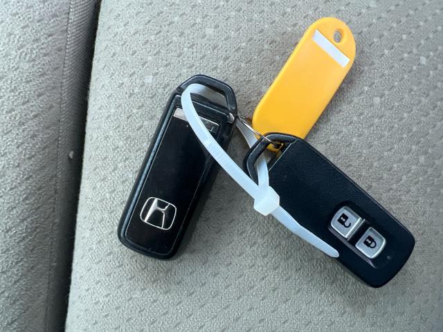 Ｎ－ＢＯＸ Ｇ　検２年　メモリーナビ　バックカメラ　ＥＴＣ　ワンセグ　スマートキー　ベンチシート　ＡＢＳ　メモリーナビ　バックカメラ　ＥＴＣ　ワンセグ　スマートキー　ベンチシート　ＡＢＳ（13枚目）