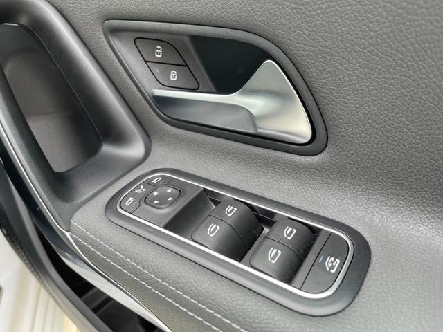 A180 スタイル ワンオーナー レーダーセーフティ アドバンスト パノラマルーフ ヘッドアップディスプレイ 360度カメラ レザーエクスクルーシブ マルチビーム LEDヘッドランプ アクティブハイビームアシスト(47枚目)
