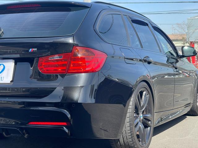 320i Mスポーツ Mスポーツ カーボンリップ レムスマフラー リヤディフェーザー KW車高調 カーボン調インテリアパネル ブラックアウトグリル 3Dデザインサイドブレーキ パワーバックゲート ETC(47枚目)