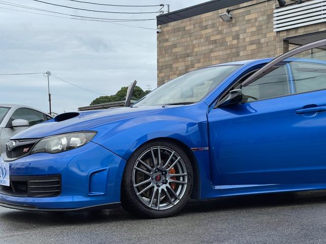 ＷＲＸ　ＳＴｉ　スペックＣ　ＳＴｉ１８ＡＷ　ＳＴｉマフラー　ＳＴｉタワーバー　ＳＴｉフロントリップ　ＨＫＳキャタライザー　ＥＮＤＬＥＳＳ車高調　ＨＫＳブーストコントローラー　リアウィング　ＨＩＤ(39枚目)