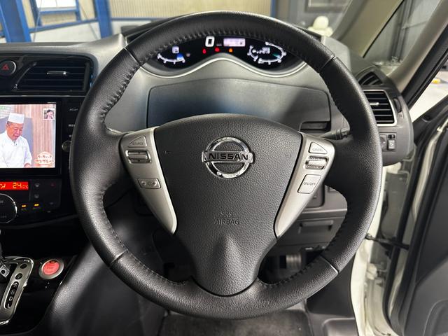 セレナ ハイウェイスター　Ｖセレ＋セーフティＩＩ　ＳＨＶ　７０００キロ　純正ナビ　フルセグ　バックカメラ　アラウンドビュー　両側パワースライドドア　ＬＥＤヘッドライト　クルーズコントロール　エマージェンシーブレーキ（17枚目）